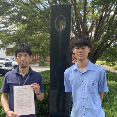 嘉麻市「碓井平和祈念館」代表より賛同署名を受け取りました。